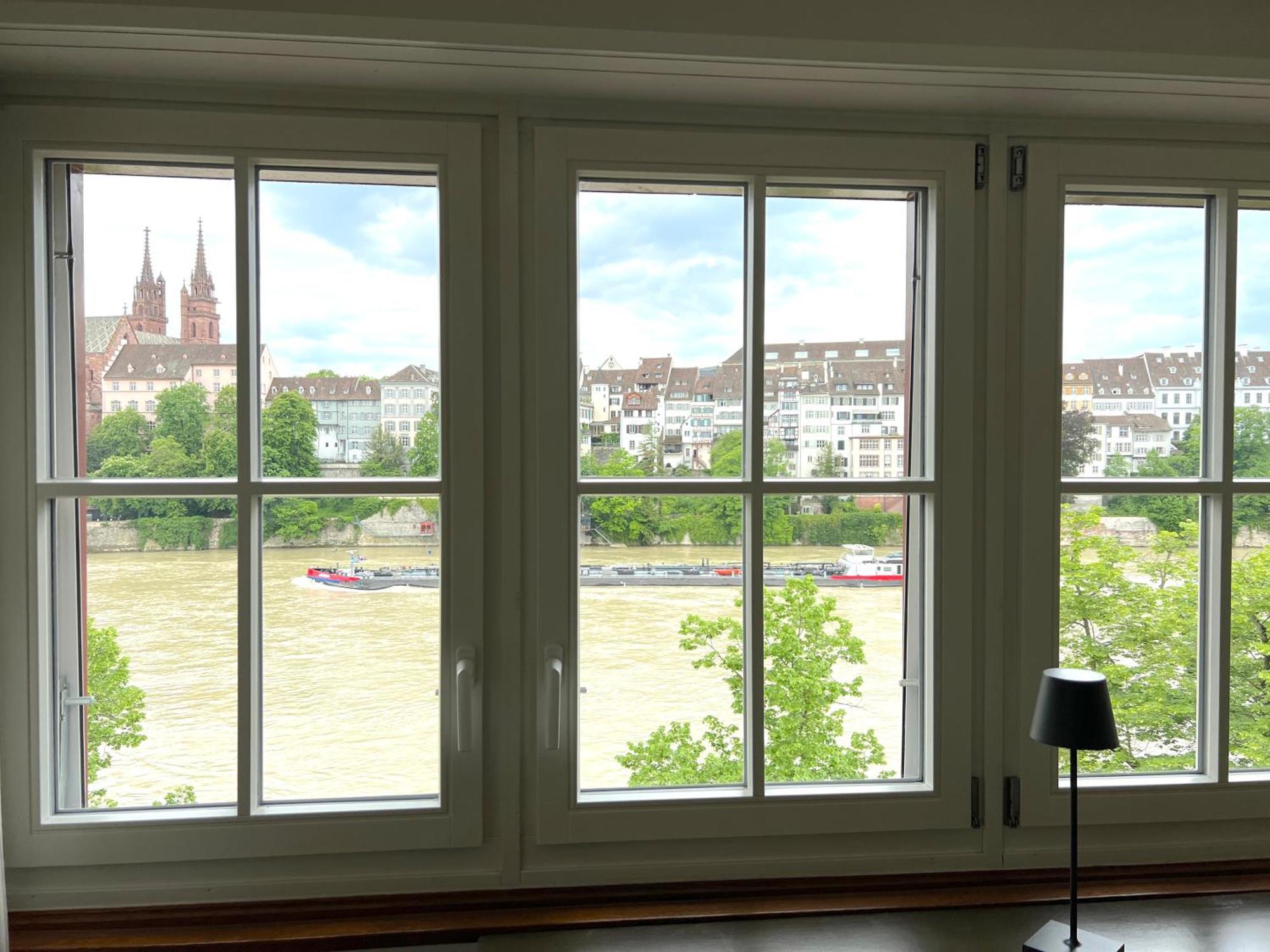 Riverside Basel Room photo