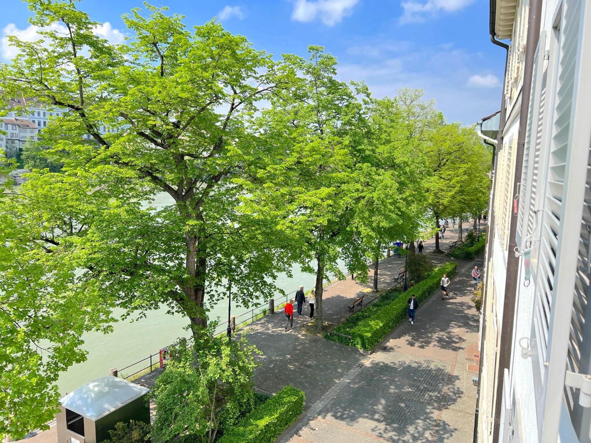 Riverside Basel Exterior photo